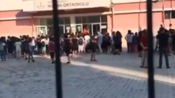 Son dakika: Antalya'da okulda çekilen görüntü büyük tepki çekmişti! Fatma Yıldız Coşkun açığa alındı Son dakika: Antalya'da okulda çekilen görüntü büyük tepki çekmişti! Fatma Yıldız Coşkun açığa alındı