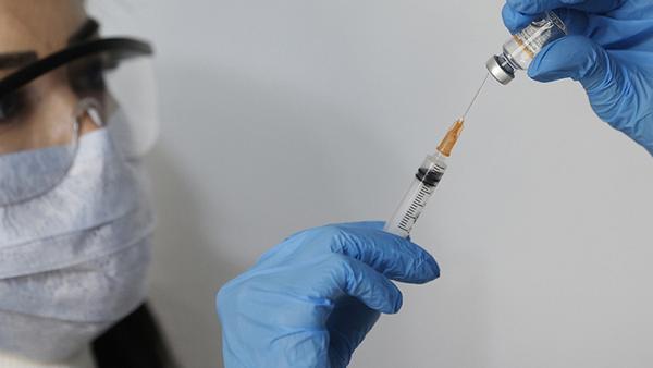 Japonya'da nüfusun yüzde 66'dan fazlası Kovid-19'a karşı çift doz aşılandı