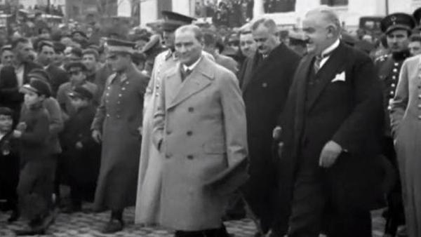 Milli Savunma Bakanlığı'ndan '29 Ekim' videosu Milli Savunma Bakanlığı'ndan '29 Ekim' videosu