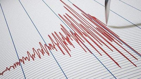 Son dakika: Van'da peş peşe korkutan depremler Son dakika: Van'da peş peşe korkutan depremler