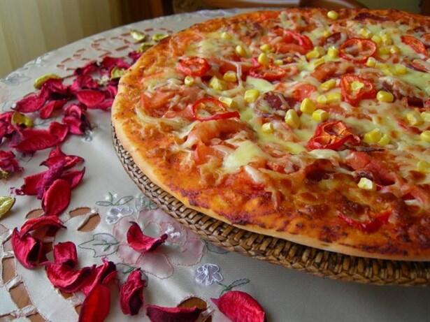 Ramazan pidesinden pizza denediniz mi? Mahmure