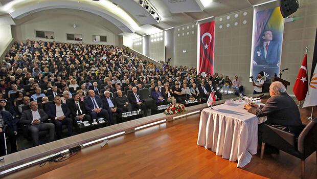 Ortaylı, Atatürk'ü anlattı, dinleyiciler salona sığmadı