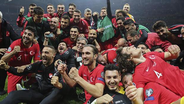 Türkiye gruptan nasıl lider çıkar? Milli Takım'ın Avrupa Şampiyonası'nda son puan durumu (14 Kasım)