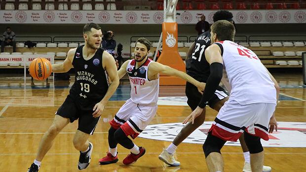 Gaziantep Basketbol, son saniye üçlüğü ile Nizhny'i geçti!