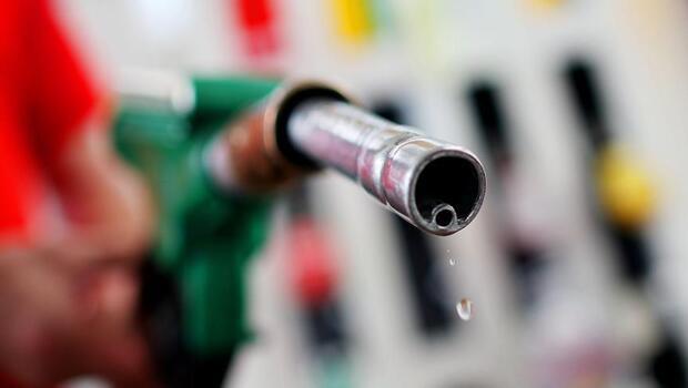 İran'da zamdan sonra benzin tüketimi yüzde 22 düştü 