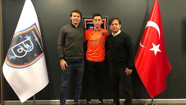Başakşehir, Metin Emre Karaal ile profesyonel sözleşme imzaladı