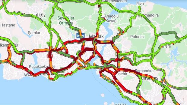 İstanbul'da trafik yoğunluğu yüzde 83'e ulaştı 