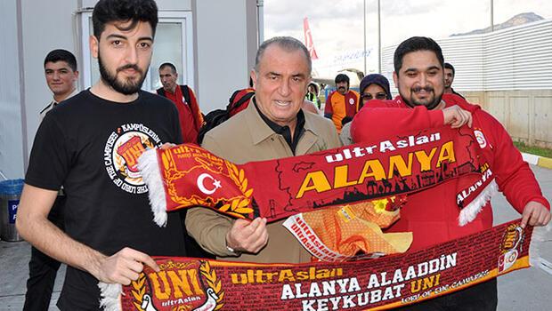 Galatasaray kafilesi Alanya'ya geldi 