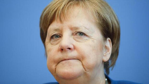 Son dakika haberi: Angela Merkel kendisini karantinaya aldı