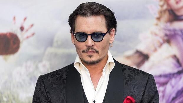 Johnny Depp kimdir ve kaç yaşında? Johnny Depp Instagram hesabı açtı