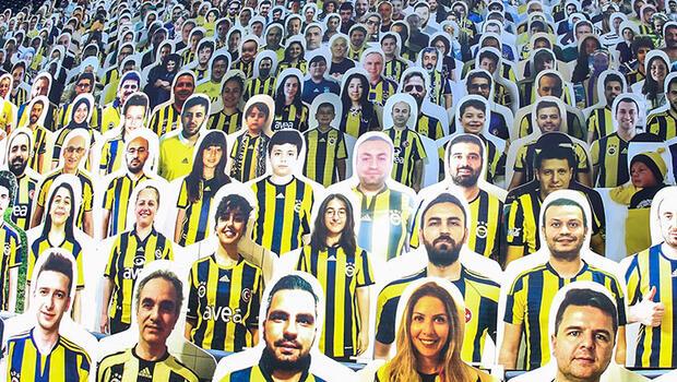 Fenerbahçe Kulübü, Ülker Stadı'na taraftar kartonetleri yerleştirdi
