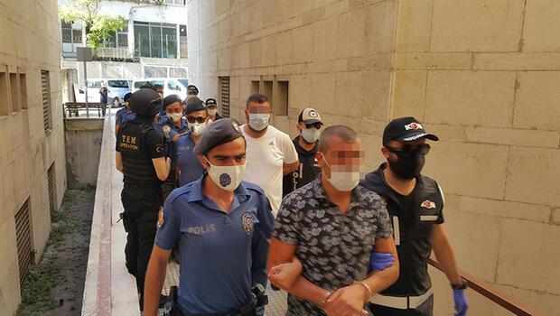 Bursa'da silahlı suç örgütüne operasyon: 13 gözaltı  