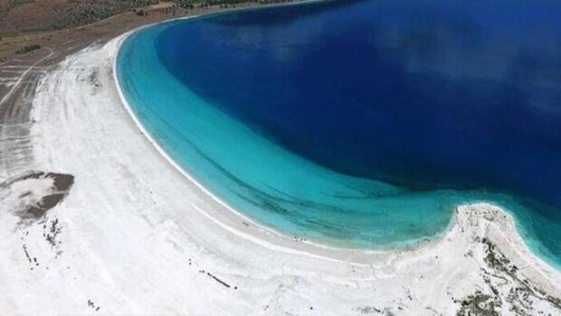 Vali Arslantaş sosyal medyadan duyurdu! Salda Gölü'nün su analizleri açıklandı