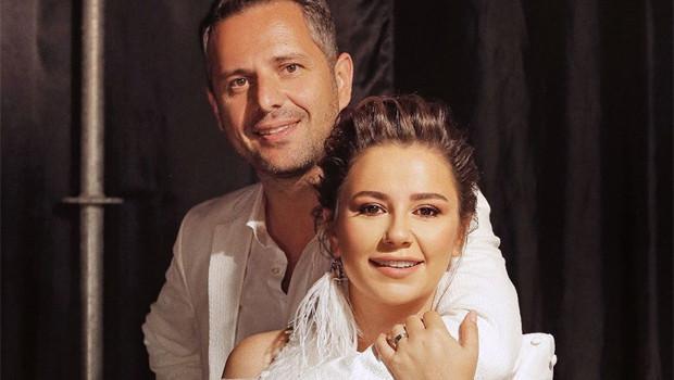 Merve Özbey bebeğinin cinsiyetini açıkladı