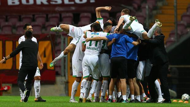 Son dakika haberi | Aytemiz Alanyaspor, Süper Lig'de haftayı zirvede bitirdi