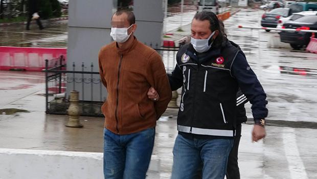Samsun'da sokak satıcılarına operasyon: 6 gözaltı