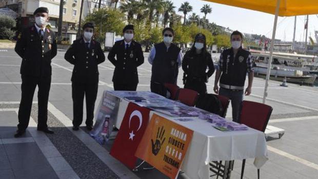 Marmaris'te polis ve jandarma şiddete karşı uyarı broşürü dağıttı