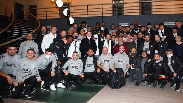 Beşiktaş Kulübü Başkanı Çebi'den futbolculara kutlama