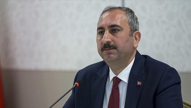 Adalet Bakanı Gül: İnsan hakları çerçevesinde atılacak adımlar üzerinde çalışıyoruz