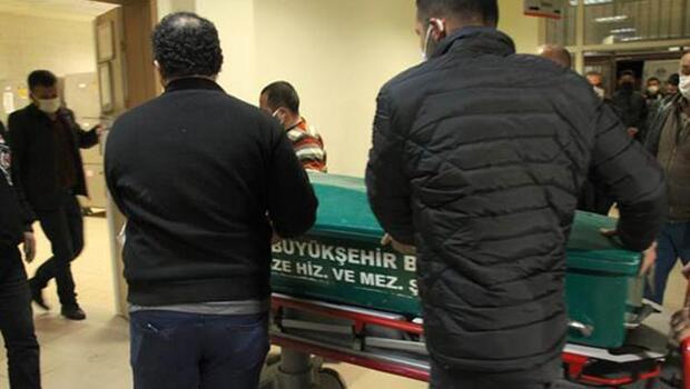 Mersin'de kamyonetin altında kalan kişi hayatını kaybetti 