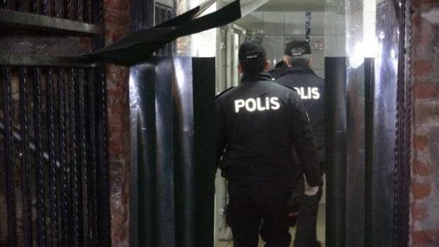 Bursa'da, cami tuvaletinde erkek cesedi bulundu