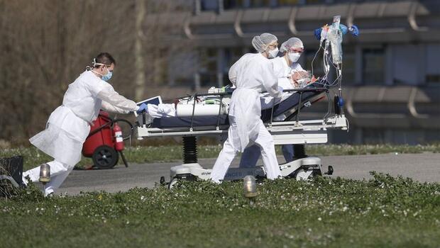 İspanya'da ilk kez bir yaşlı bakımevi müdürü, Kovid-19 ölümünde 