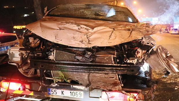 Samsun'da korkunç kaza! Araç hurdaya döndü