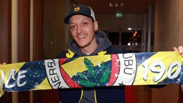 Fenerbahçe'nin Ankaragücü maçı sonrası Mesut Özil'den galibiyet paylaşımı! 