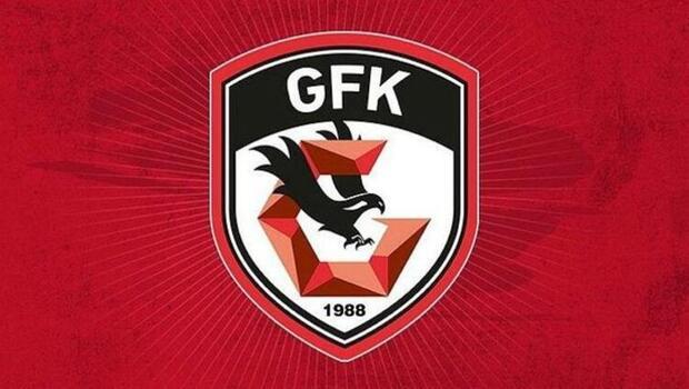Süper Lig ekibi Gaziantep'te 2'si futbolcu 4 kişi Kovid-19'a yakalandı