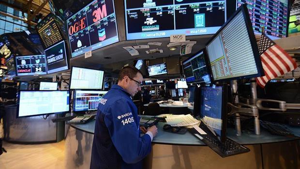 New York borsası düşüşle açıldı