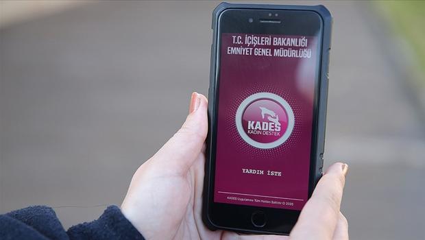 Kadınların yüzde 90'ı KADES uygulamasının kendilerine güven verdiğini düşünüyor