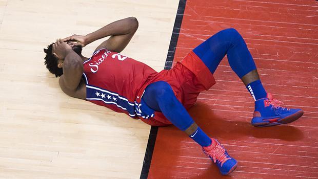 NBA'de All-Star maçı öncesi Joel Embiid ve Ben Simmons'tan kötü haber