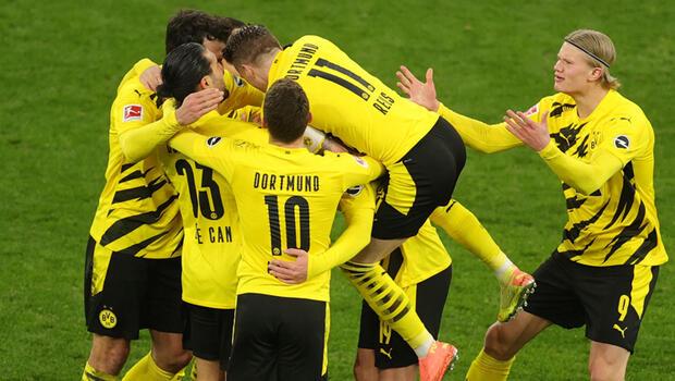 Borussia Dortmund ikinci yarıda açıldı