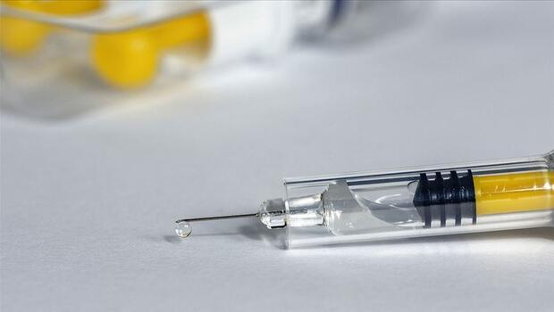 Oktay'dan çok önemli yerli aşı açıklaması! 'Umut verici'