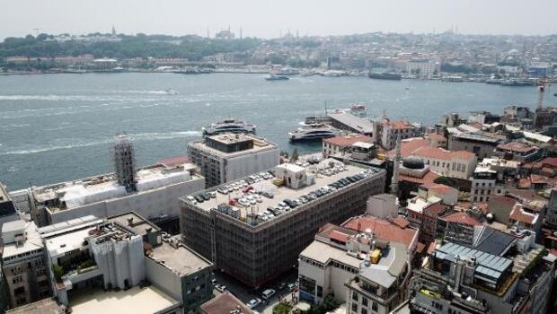 Karaköy'deki 45 yıllık 600 araçlık katlı otopark yıkılacak, yerine meydan yapılacak