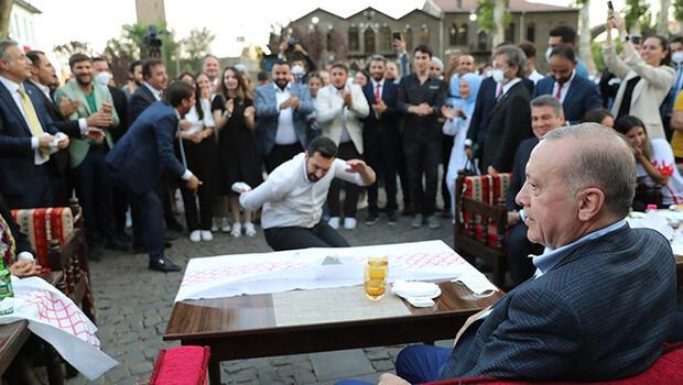 Cumhurbaşkanı Erdoğan gençlerle bir araya geldi