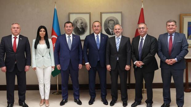 Dışişleri Bakanı Çavuşoğlu, Azerbaycan Milli Meclisi Dışişleri Komitesi Başkanı Seyidov ile bir araya geldi
