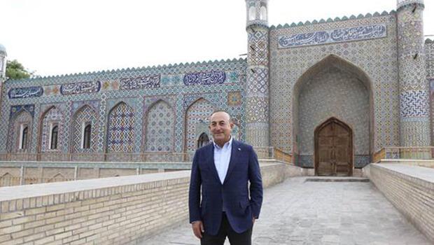 Bakan Çavuşoğlu, Özbekistan'ın Fergana bölgesi ve Kokand kentini ziyaret etti