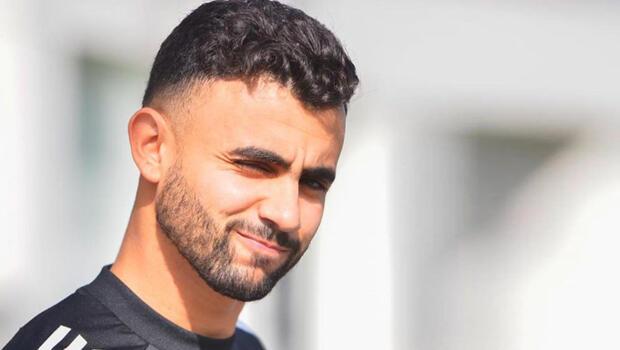 Son Dakika: Transferi yılan hikayesine dönen Rachid Ghezzal, Leicester City'nin kampına katıldı