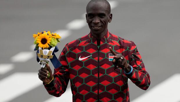 Yavuz Ağralı 52. oldu, Polat Kemboi yarışı bitiremedi, maratonda altın Kipchoge'nin oldu
