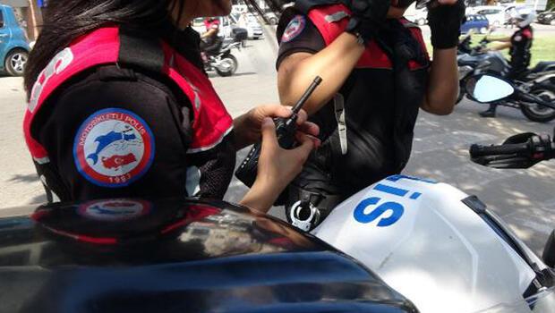 Kadına şiddete ilk müdahale motosikletli kadın timinden