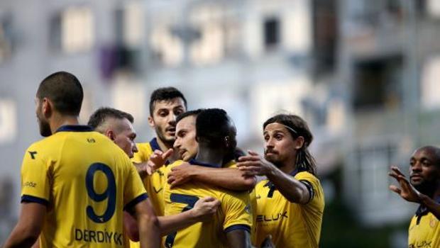 Sezona puanla başlamak önemli