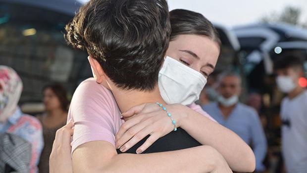 Afganistan’dan tahliye edilen İrem hemşire korku dolu anları anlattı: 'Öldürmemeleri için dediklerine uyduk'