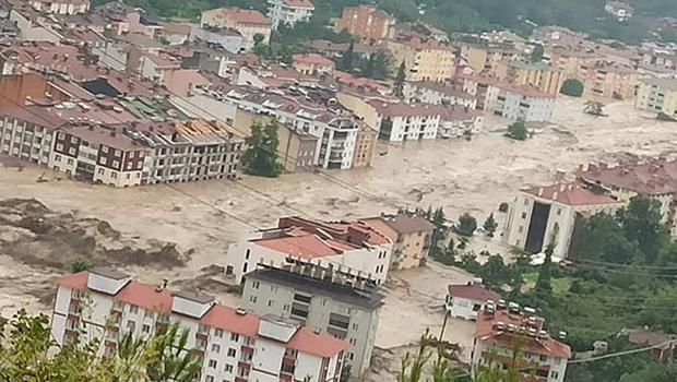 Son dakika! Batı Karadeniz'deki sel felaketinde can kaybı sayısı yükseldi
