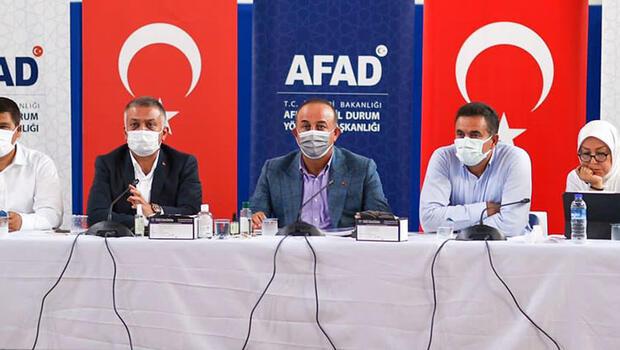 Bakan Çavuşoğlu, Manavgat'ta AFAD Koordinasyon Toplantısı'na katıldı