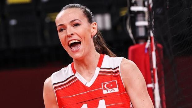 A Milli Voleybol Takımı Kaptanı Eda Erdem Dündar: "Bize madalya ile bitirmek yakışırdı"