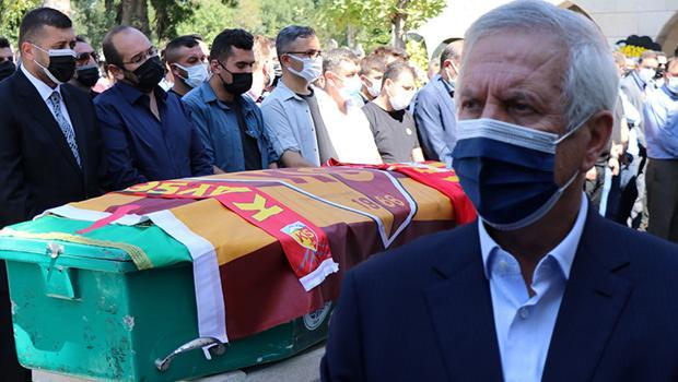 Son Dakika: Kayserispor'un efsane başkanı Recep Mamur toprağa verildi! Cenazede Aziz Yıldırım sürprizi...