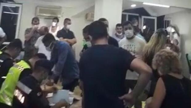 Sendika merkezine baskın! Kumar oynayan 55 kişi yakalandı