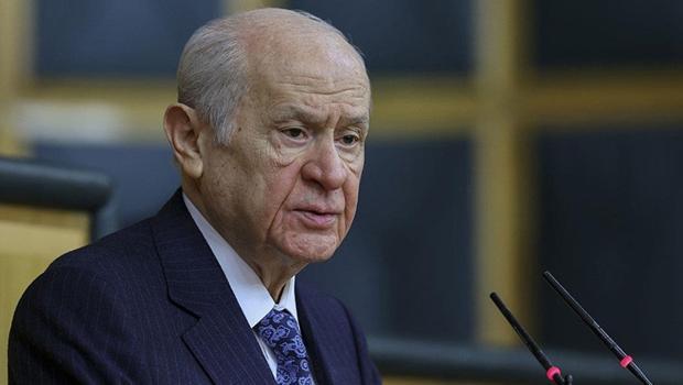 Son dakika... MHP Genel Başkanı Bahçeli'den sert tepki: Ecdadımızın hatıralarını sulandıran meczuplardır