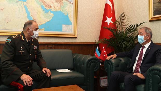 Bakan Akar, Azerbaycan Genelkurmay Başkanı ile görüştü